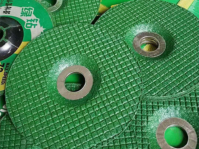 ��֬ɰ݆���F(xi��n)�UƷ�ľ����c��Q�k��